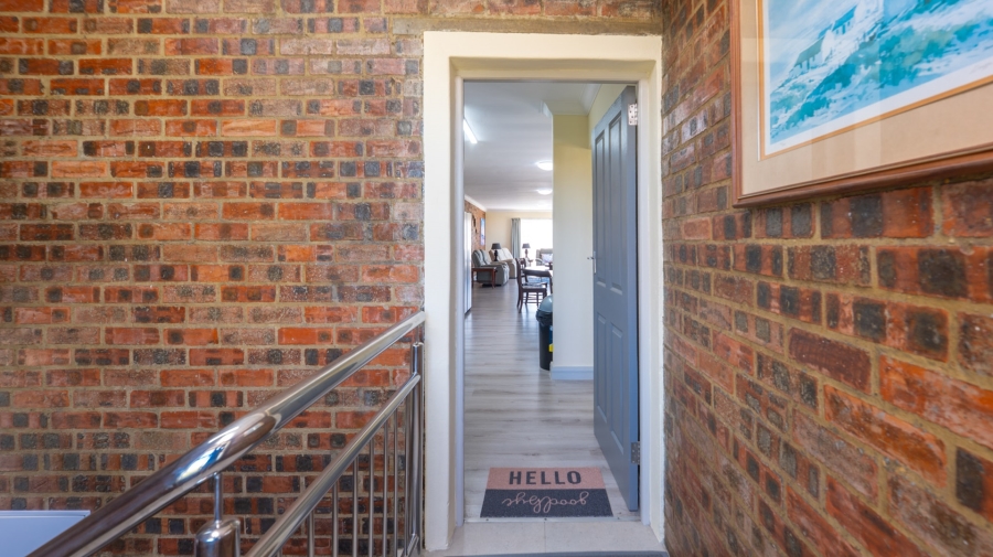 To Let 3 Bedroom Property for Rent in Agulhas Western Cape